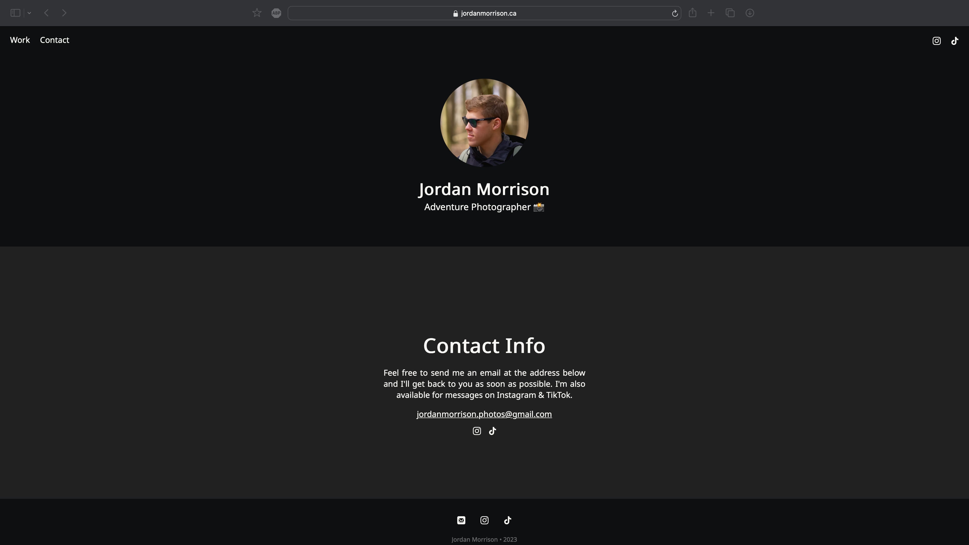a screenshot of the contact page in dark mode on Jordan Morrison's photography portfolio